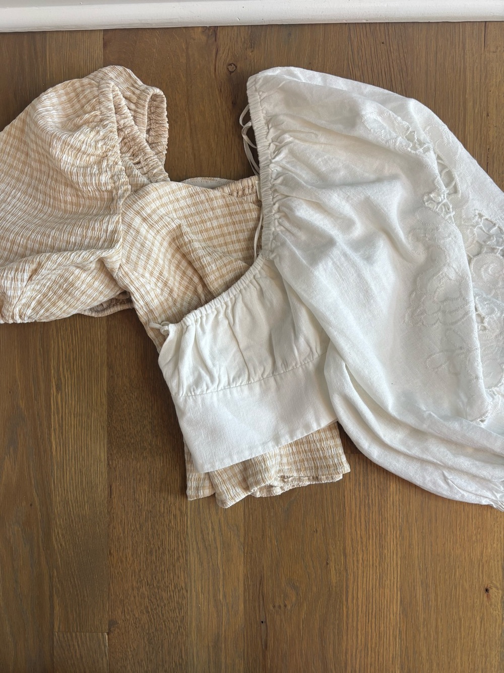 Astar and Zara top lot Beige Check Puff Sleeve Crop Top XS and Small